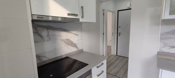 Studio in Lisbon, Portugal No. 153012 9