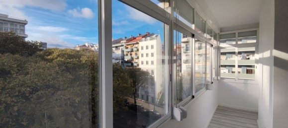 Studio in Lisbon, Portugal No. 153012 2