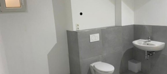 5 rooms Building in Neuwied, Germany No. 218273 4