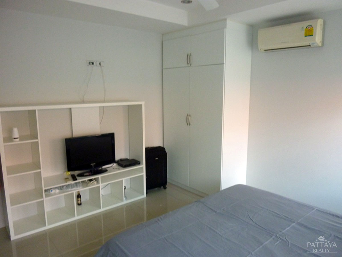 4 bedrooms Cafe / restaurant in Pattaya, Thailand No. 645