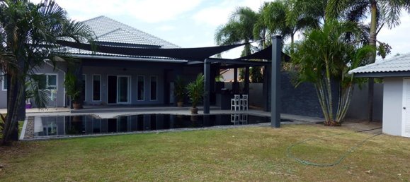 4 bedrooms Cafe / restaurant in Pattaya, Thailand No. 645 7