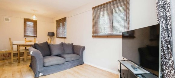 1 bedroom Maisonette in Beckton, United Kingdom No. 11462 5