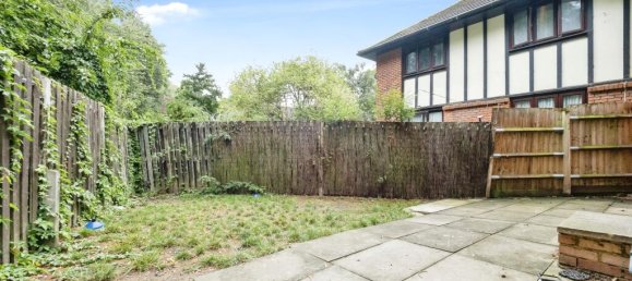 1 bedroom Maisonette in Beckton, United Kingdom No. 11462 16