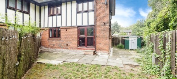 1 bedroom Maisonette in Beckton, United Kingdom No. 11462 2