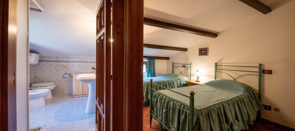 4 chambres Maison à Sant'Anatolia di Narco, Italy No. 106381 17