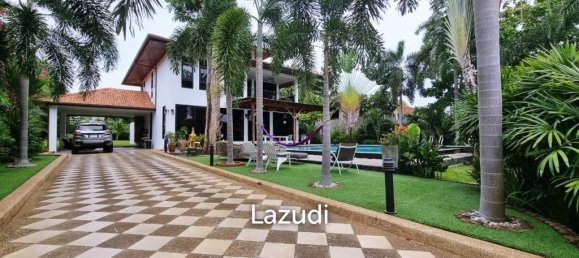 4 bedrooms Cafe / restaurant in Pattaya, Thailand No. 15340 2