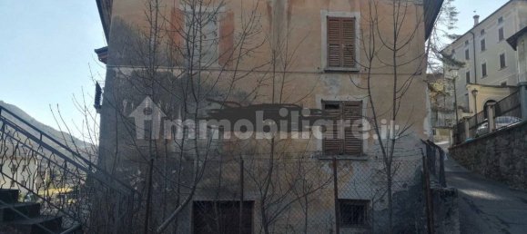 610m² Building in Incudine, Italy No. 337689 4
