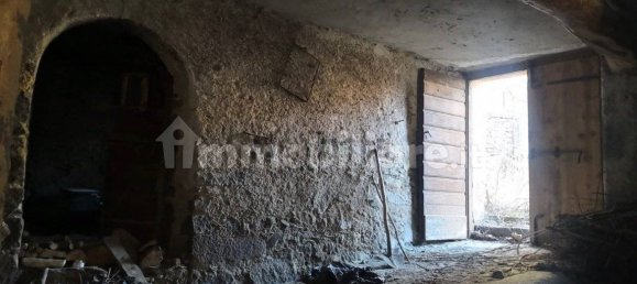 610m² Building in Incudine, Italy No. 337689 21