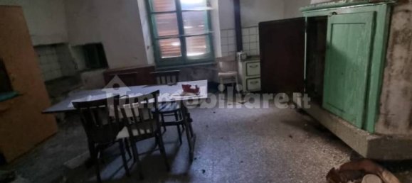 610m² Building in Incudine, Italy No. 337689 10