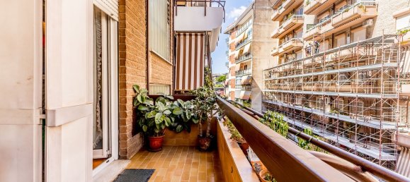 3 bedrooms Apartment in Rome, Italy No. 377569 25