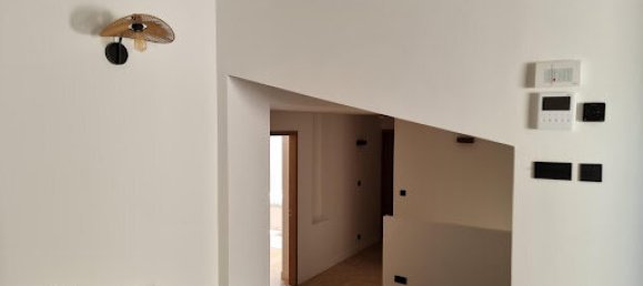 4 bedrooms Castles in Rayol-Canadel-sur-Mer, France No. 99972 8