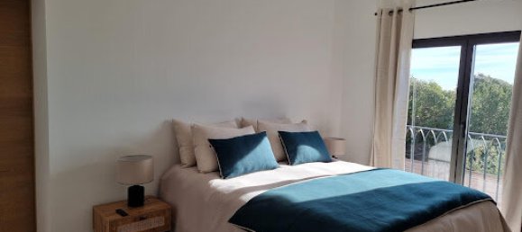 4 bedrooms Castles in Rayol-Canadel-sur-Mer, France No. 99972 11