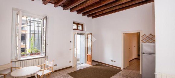 Apartamento T1 em Milan, Italy N.º 371458 5