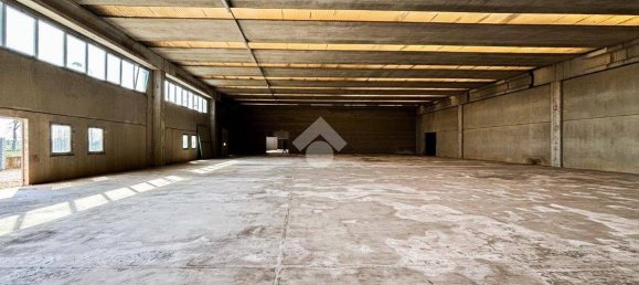 6000m² Warehouse in Offlaga, Italy No. 52693 28