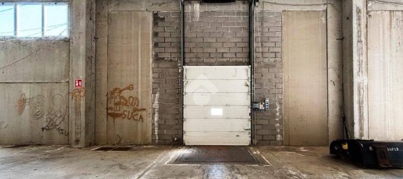 6000m² Warehouse in Offlaga, Italy No. 52693 34