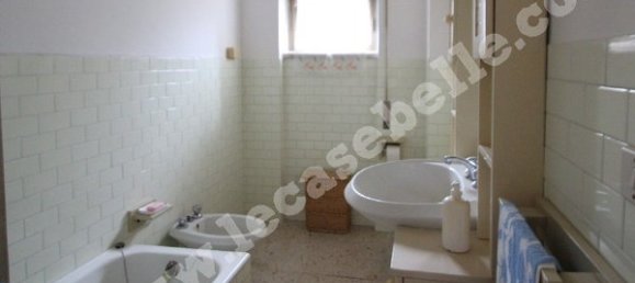 Квартира с 4 комнатами в Витербо, Италия № 103720 14