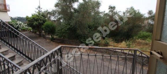 Квартира с 4 комнатами в Витербо, Италия № 103720 7