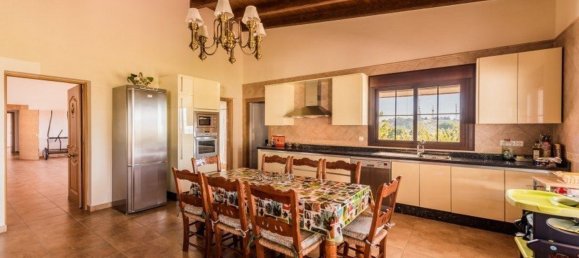 3 chambres Villa à Estepona, Spain No. 136598 7