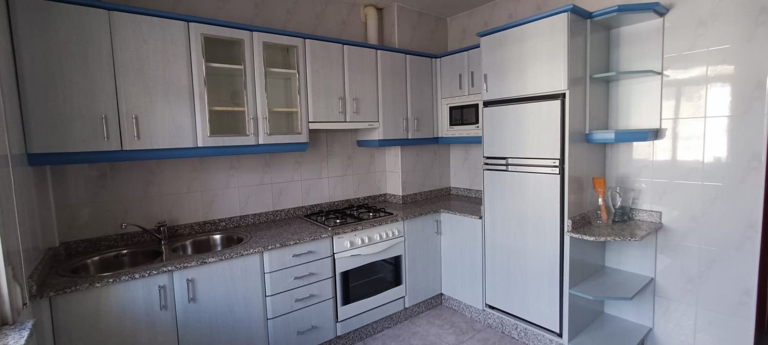 4 غرف نوم شقة في Lugo, Spain رقم 210613