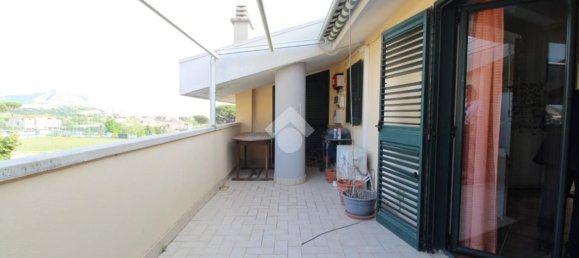 3 bedrooms Apartment in Caserta, Italy No. 377713 13