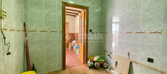 Casa de 3 habitaciónes en Andalucía, Spain No. 171978 9