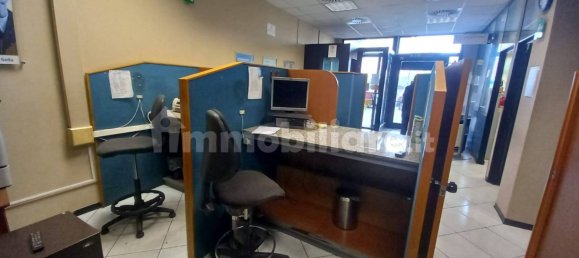 1-salle Propriété commerciale à Palermo, Italy No. 52311 9