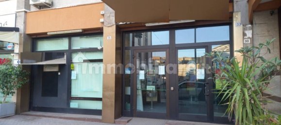 1-salle Propriété commerciale à Palermo, Italy No. 52311 2