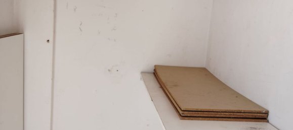 Apartamento de 3 dormitorios en Córdoba, Spain No. 154017 25