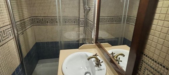 Apartamento de 3 dormitorios en Córdoba, Spain No. 154017 9