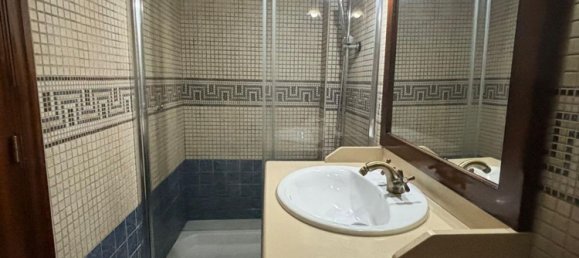 Apartamento de 3 dormitorios en Córdoba, Spain No. 154017 10