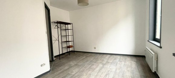 Casa de 2 dormitorios en Amiens, France No. 215579 4