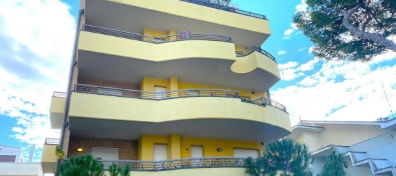 3 bedrooms Apartment in Riccione, Italy No. 341254 4