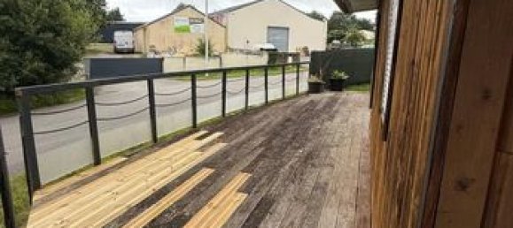 275m² Commercial property in Ploeren, France No. 312837 2