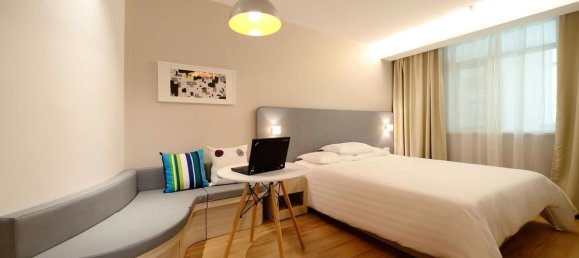 Apartamento de 1 dormitorio en Occitanie, France No. 341758 3