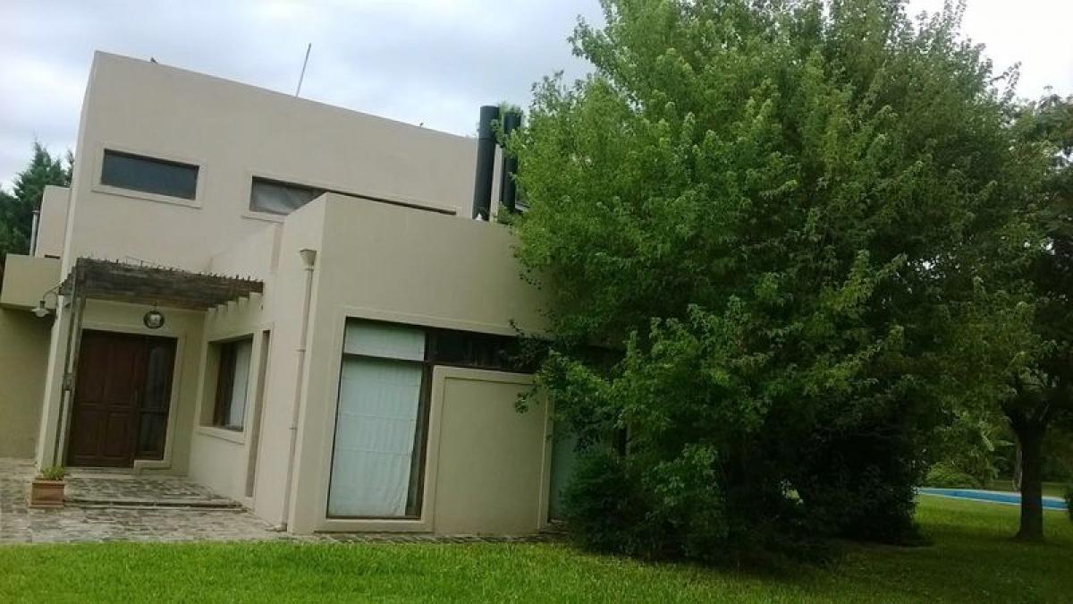 2 bedrooms House in Santa Fe, Argentina No. 9990