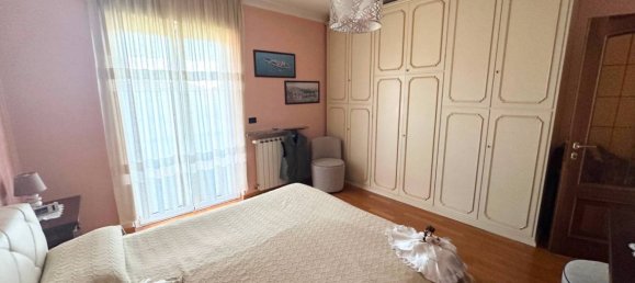 3 Schlafzimmer Villa in Borgo Ticino, Italy, Nr. 265033 33