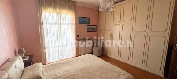 3 Schlafzimmer Villa in Borgo Ticino, Italy, Nr. 265033 36