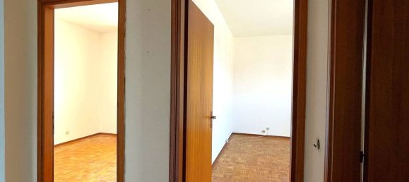 Квартира с 2 спальнями в Порденоне, Италия № 269530 25