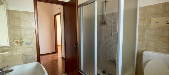 Квартира с 2 спальнями в Порденоне, Италия № 269530 33