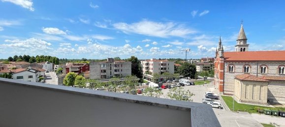 Квартира с 2 спальнями в Порденоне, Италия № 269530 20