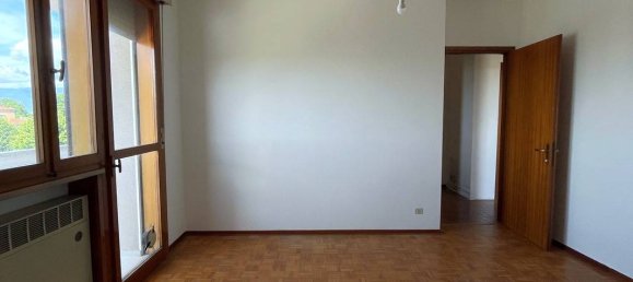 Квартира с 2 спальнями в Порденоне, Италия № 269530 36