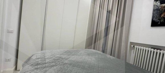 3-salle Appartement à Naples, Italy No. 24884 27