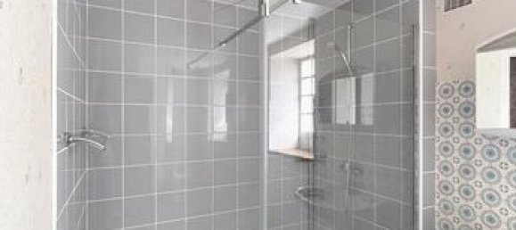 5 bedrooms Townhouse in Yonne, France No. 363503 5