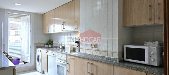 Apartamento de 4 dormitorios en Ávila, Spain No. 66215 13