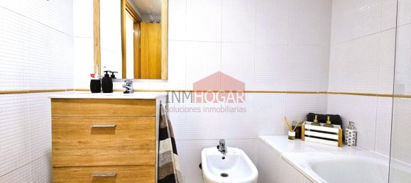 Apartamento de 4 dormitorios en Ávila, Spain No. 66215 37