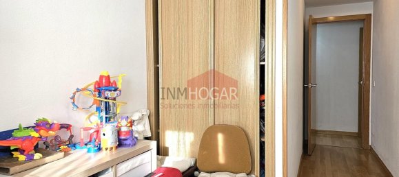 Apartamento de 4 dormitorios en Ávila, Spain No. 66215 40