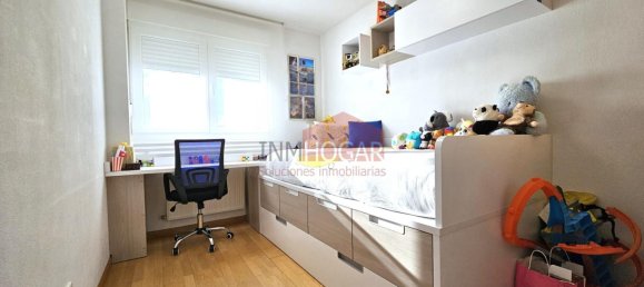 Apartamento de 4 dormitorios en Ávila, Spain No. 66215 31