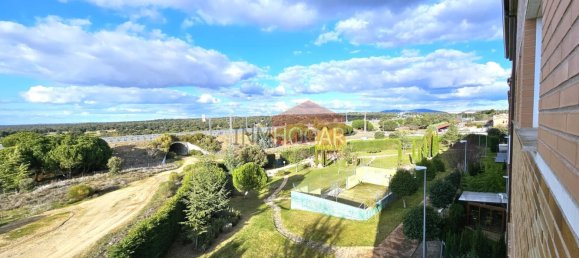 Apartamento de 4 dormitorios en Ávila, Spain No. 66215 23