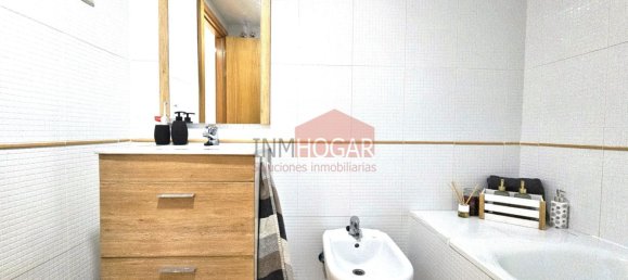 Apartamento de 4 dormitorios en Ávila, Spain No. 66215 35