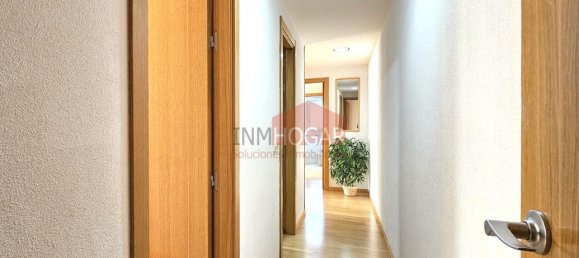 Apartamento de 4 dormitorios en Ávila, Spain No. 66215 15